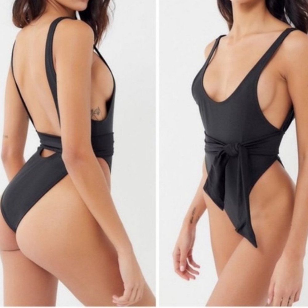 NWT Ris-k Sol one piece swimsuit
